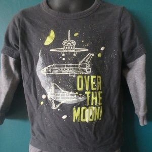 Long sleeve graphic shirt